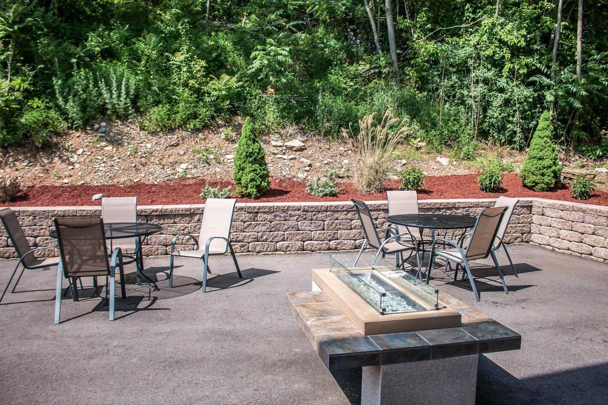 Liberty Lodge Williamsport Eksteriør bilde